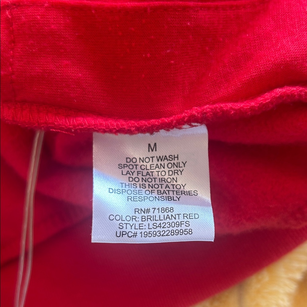 Disney Red Sweatshirt with blinking lights on 6 Characters - Picture 14 of 14